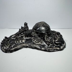 Al Wolf Original Vintage Inuit Eskimo Igloo Seals Sculpture Canada